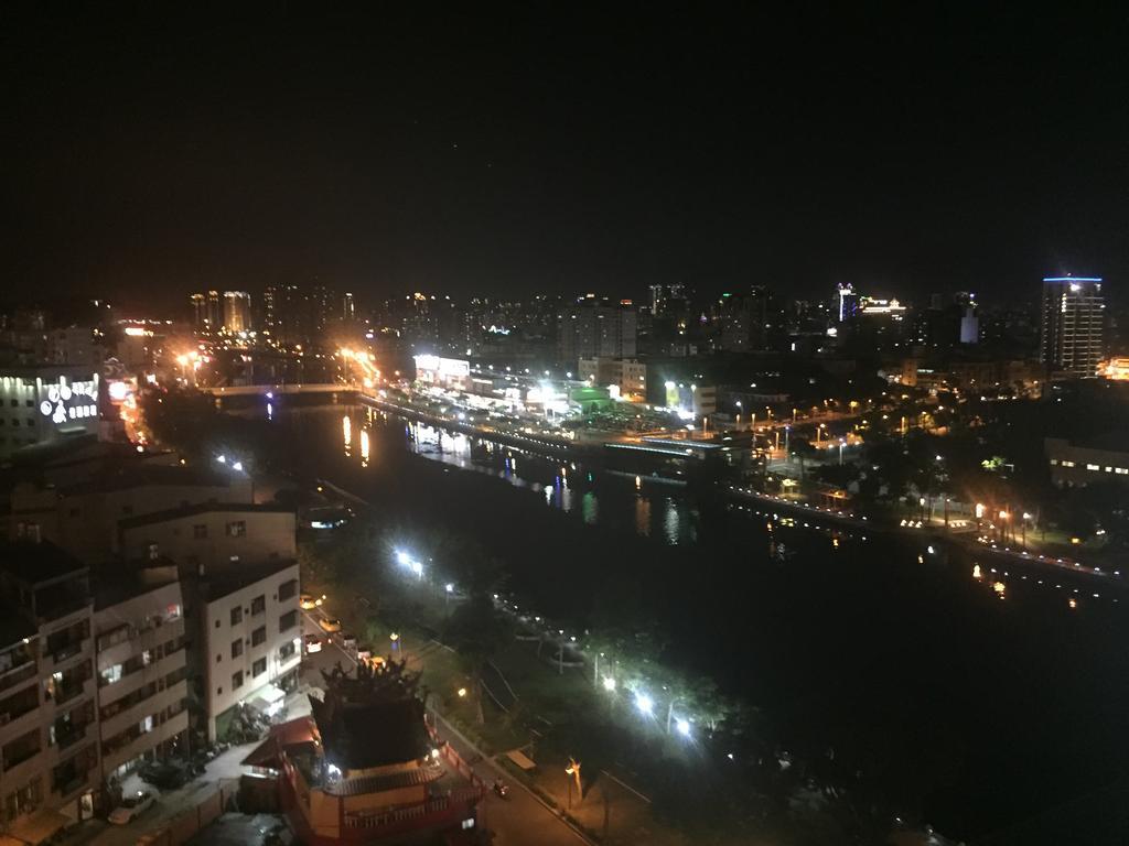 Bazhong Sentosa Hotel Kaohsiung Extérieur photo