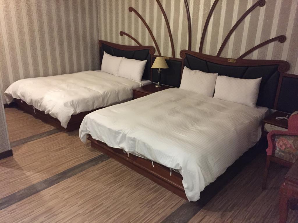 Bazhong Sentosa Hotel Kaohsiung Extérieur photo