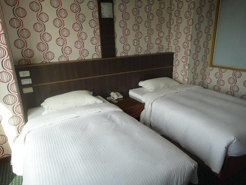 Bazhong Sentosa Hotel Kaohsiung Extérieur photo